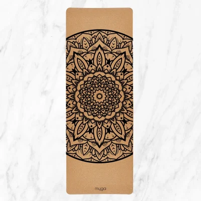 Let kork yogamåtte med Mandala motiv - ekstra lang