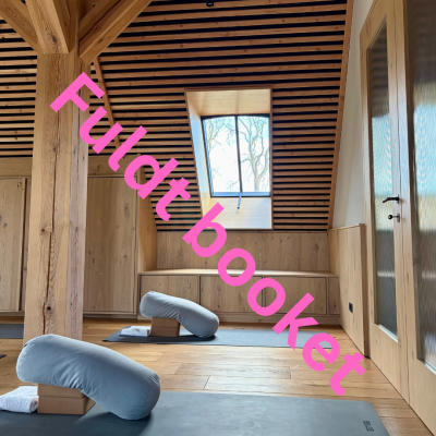 Eksklusivt Kundalini Yoga retreat på Broløkke Herregård, 18.-20. september  - depositum