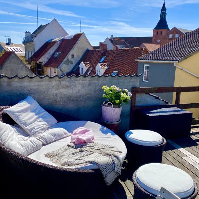 Sommer Flow - Kundalini Yoga lørdag den 11. juli 2026 kl. 09.00 - 10.30