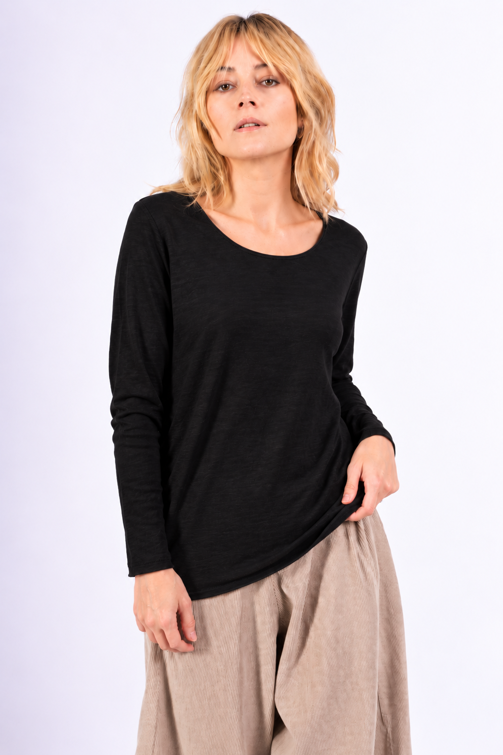 Blød langærmet T-shirt i uld og angora, Sand - one size