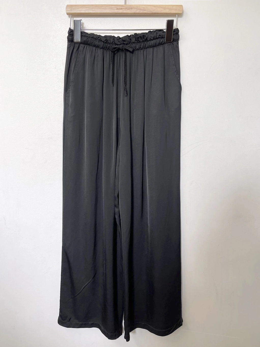 Bukser i 80% viscose og 20% silke - sort/grå, one size - Billede 4