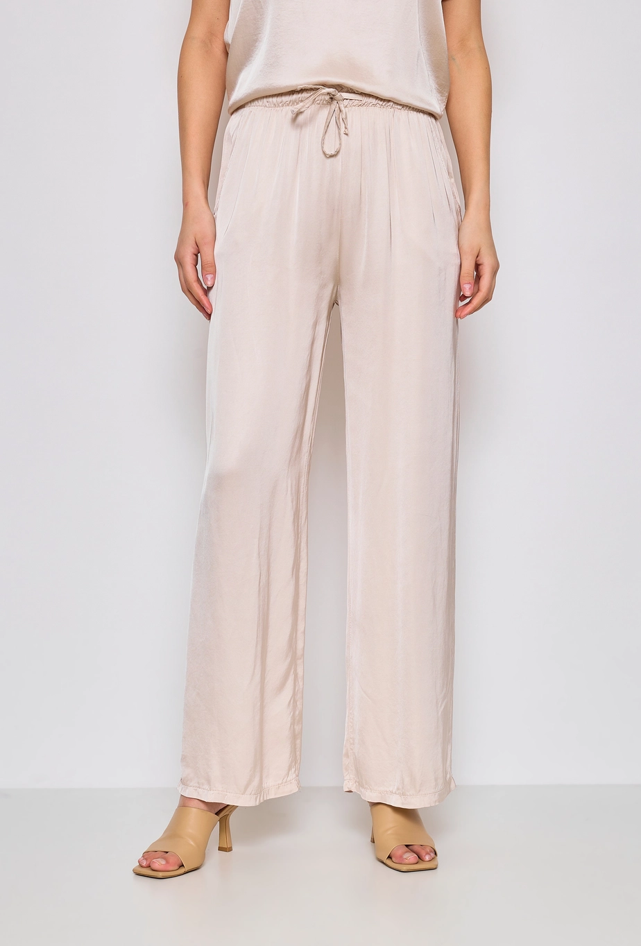Silkebukser i 80% viscose og 20% silke - creme, one size - Billede 4