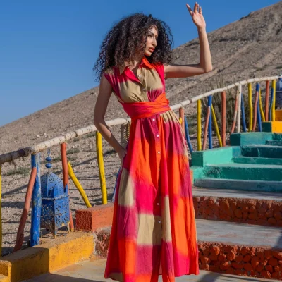 Smuk boheme skjortekjole med bælte - M/L