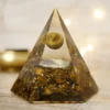 Tigerøje oktogon - orgonit pyramide